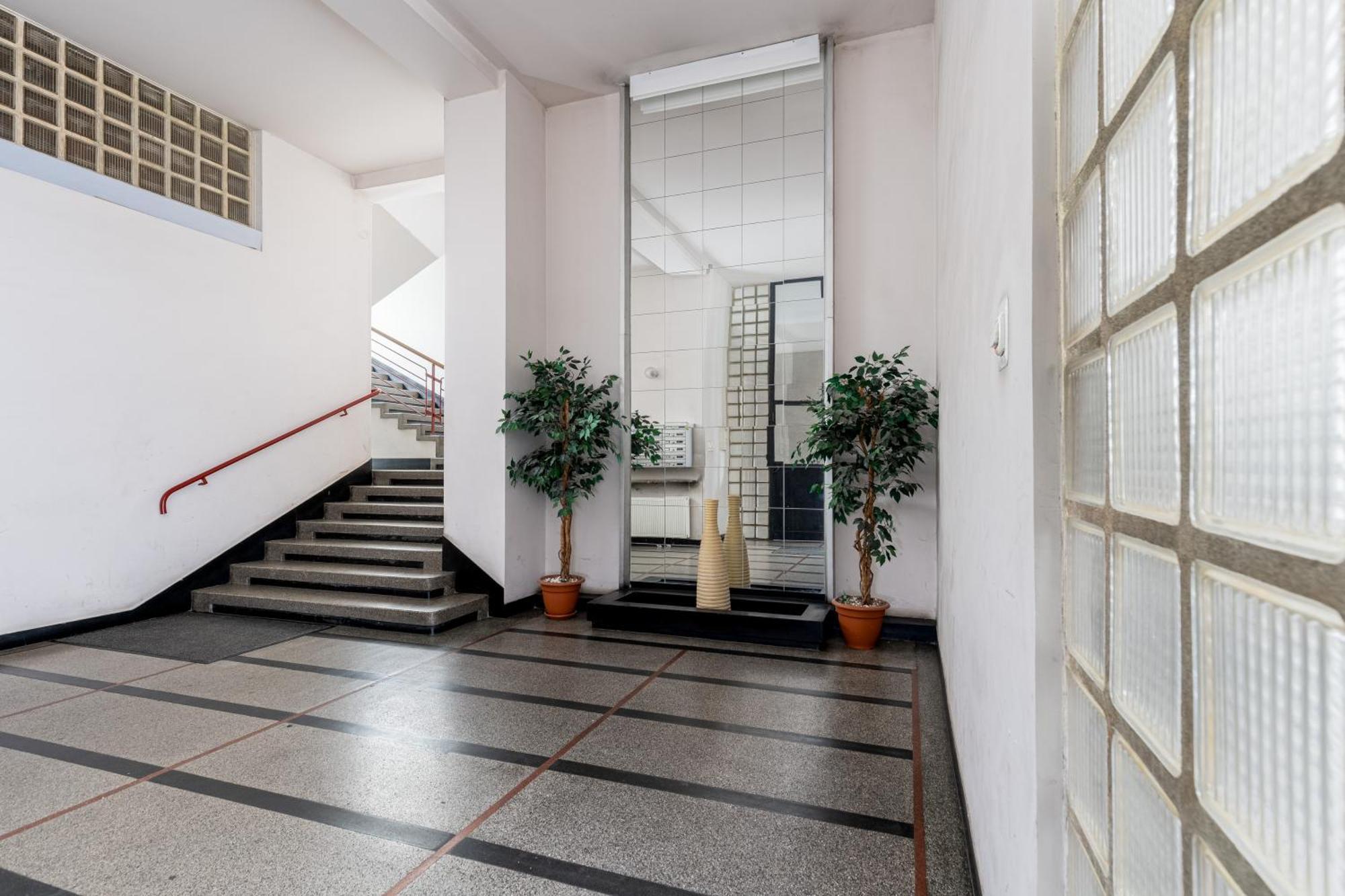 Lenartowicza Standard Apartment Cracóvia Exterior foto